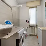 Residenza Tambella 公寓 *